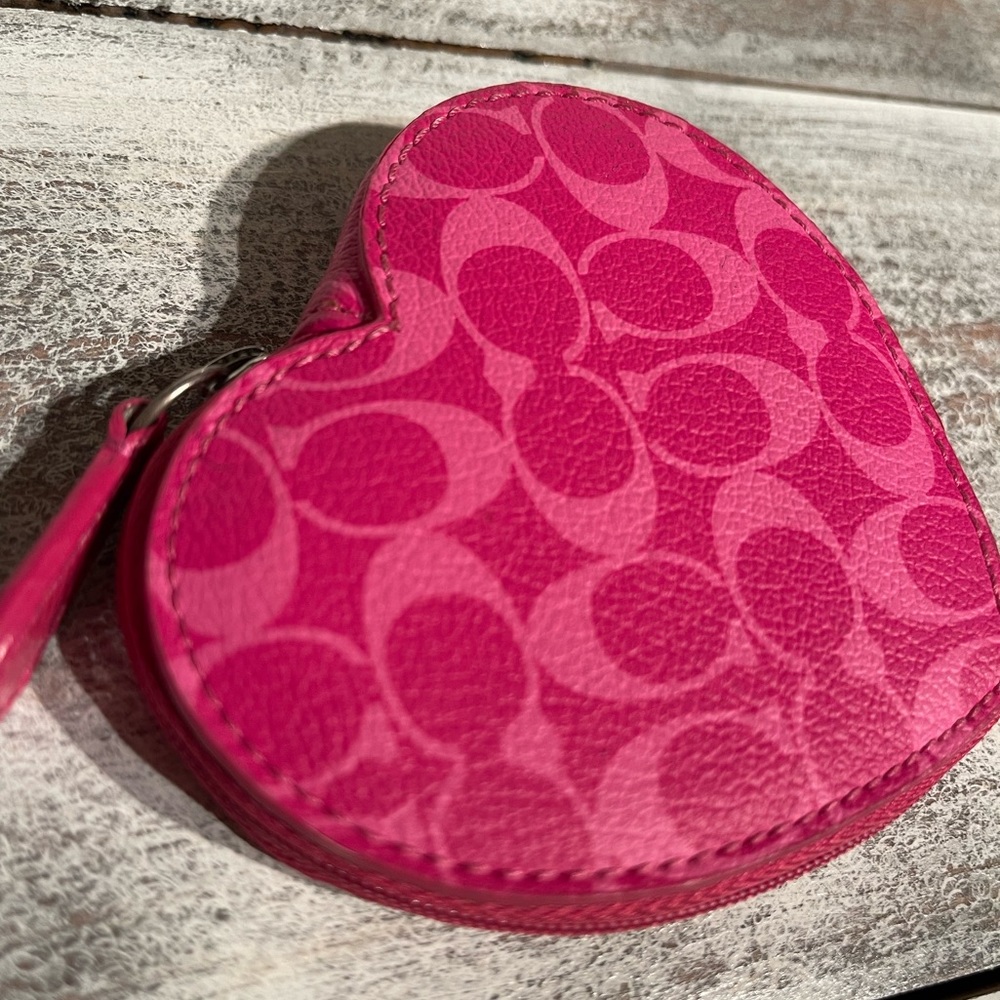 Coach Coin Case - Picture 6 of 7